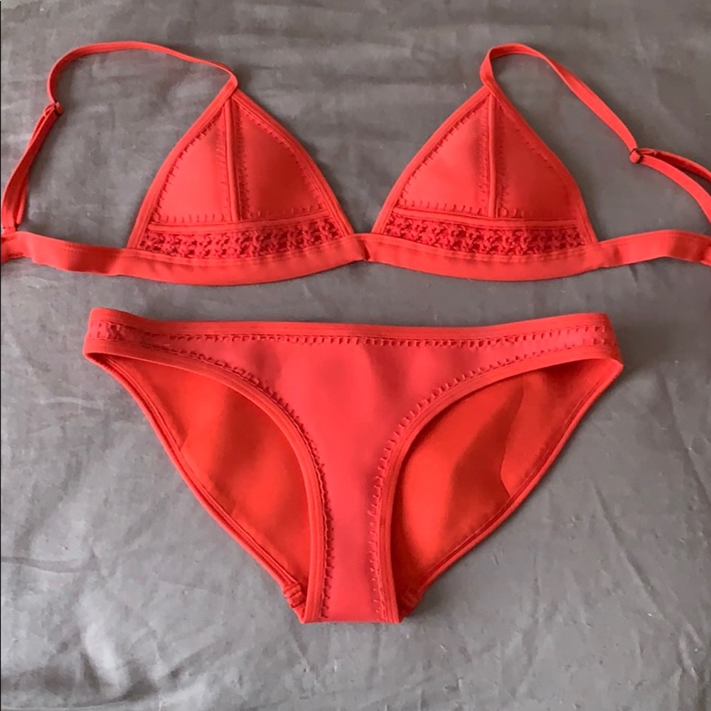 TRIANGL red bikini
